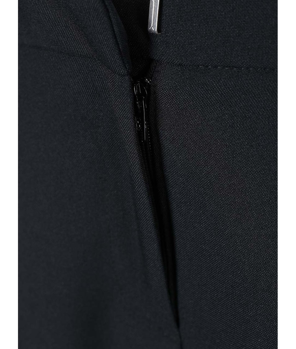 Černé formální volnější kalhoty s puky Dorothy Perkins