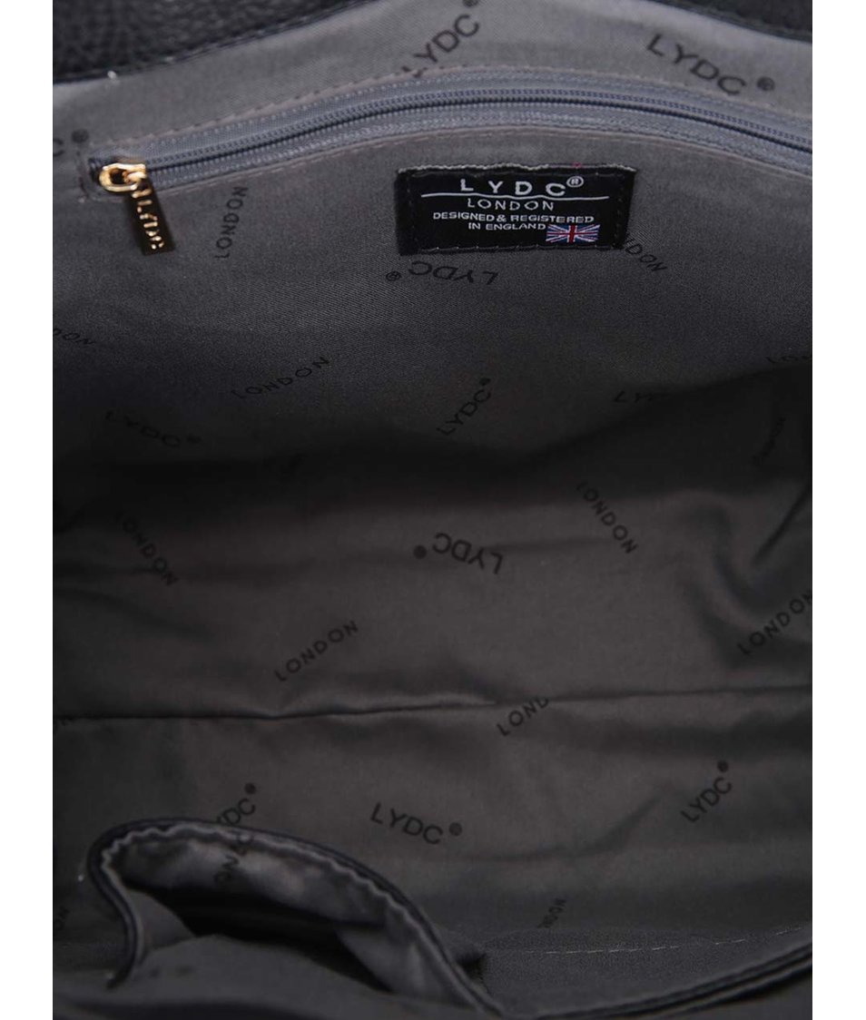 Černá menší kabelka s detaily ve zlaté barvě LYDC