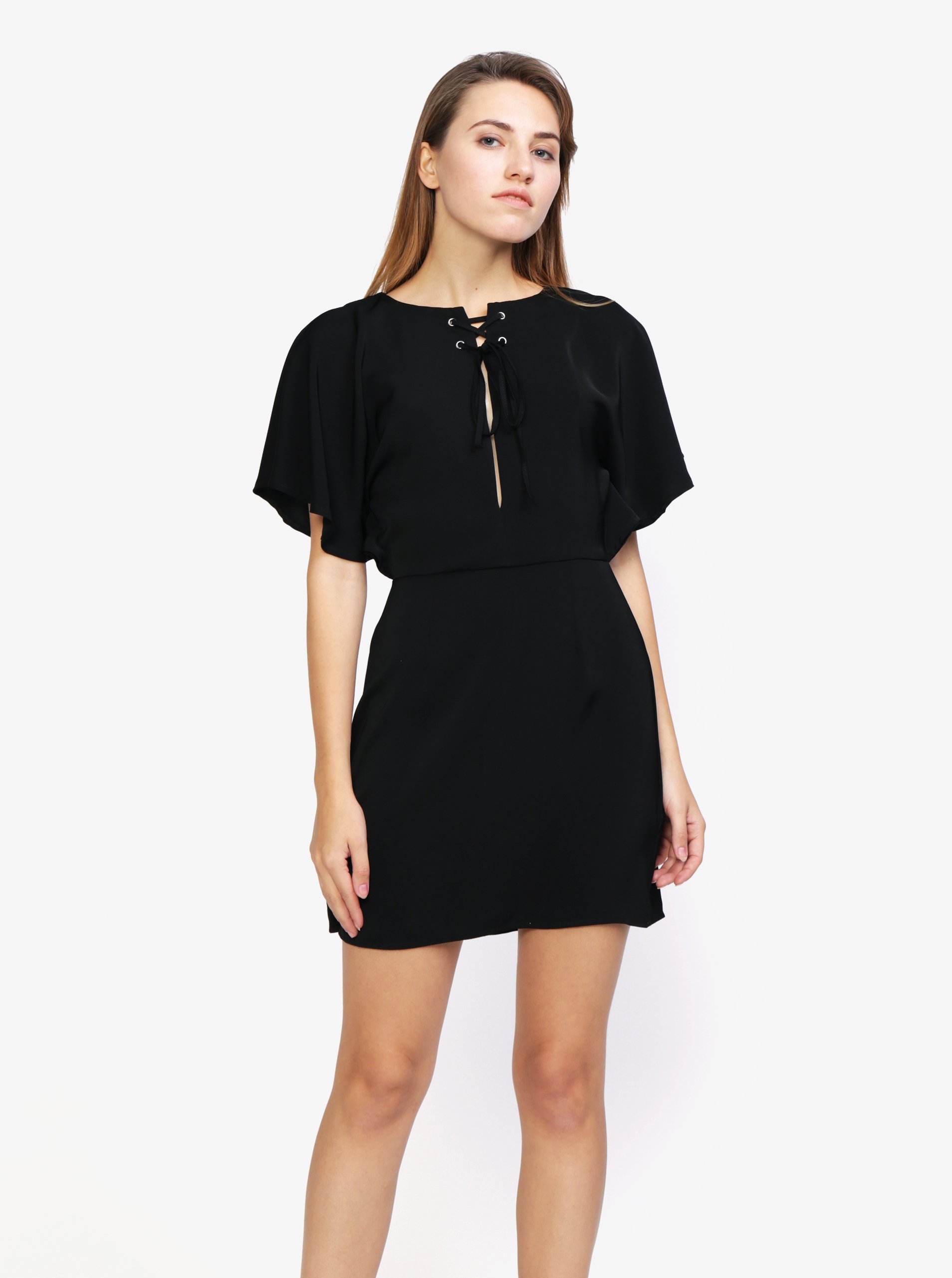 Černé šaty s krátkými netopýřími rukávy MISSGUIDED