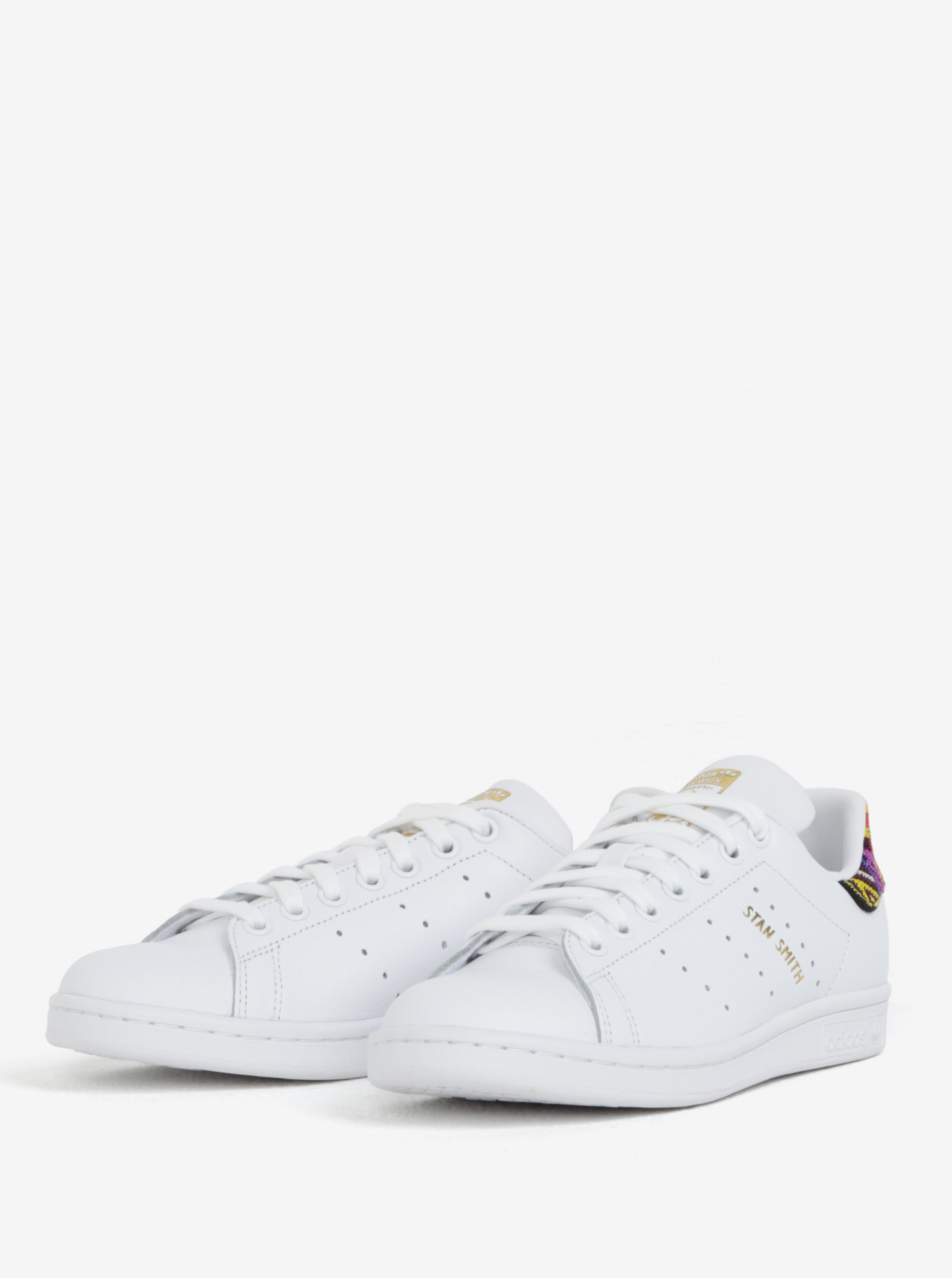 Tenisi De Dama Albi Din Piele Cu Detalii Brodate Adidas Originals