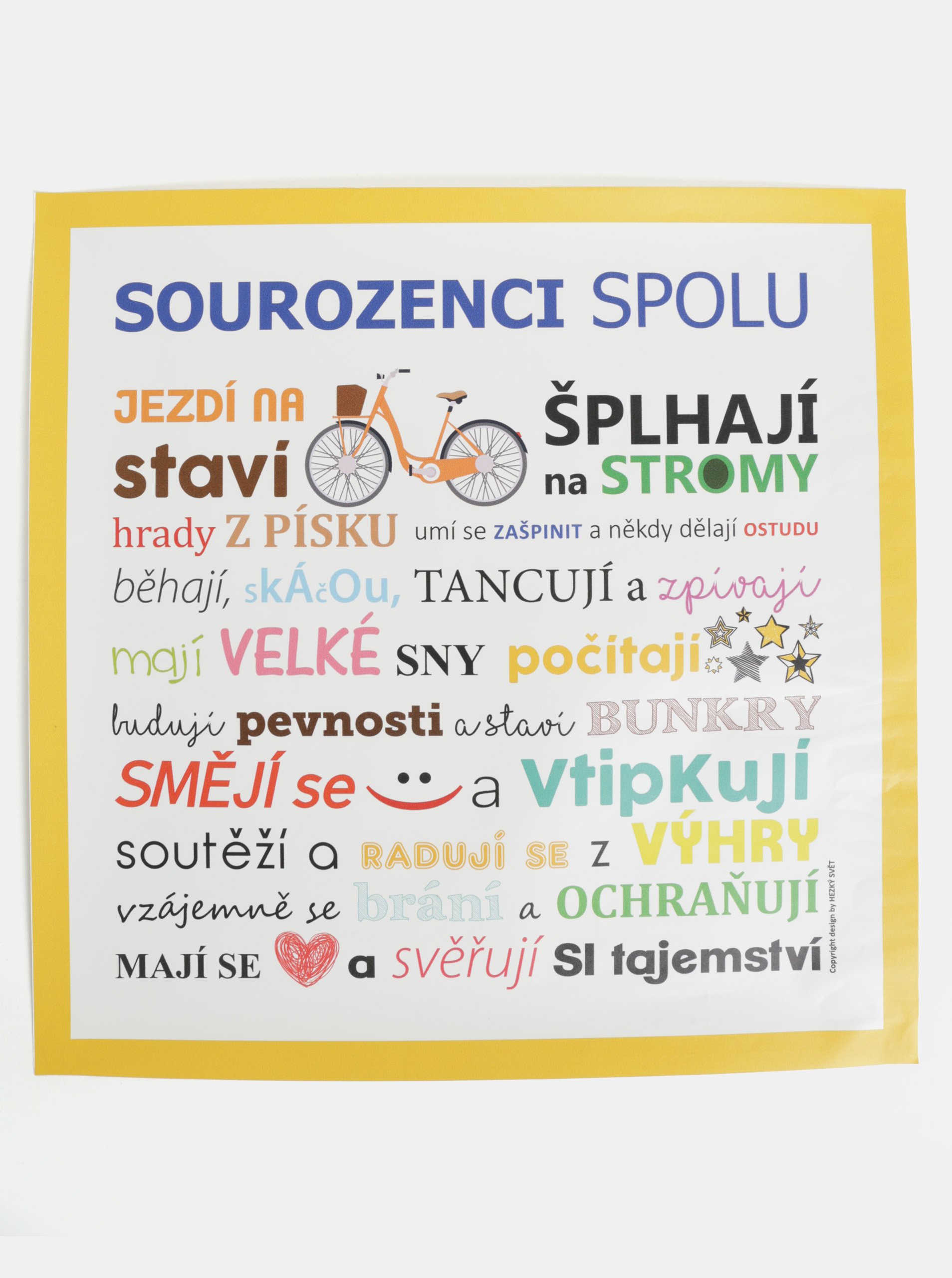 Žluto-bílý plakát HEZKÝ SVĚT Sourozenci