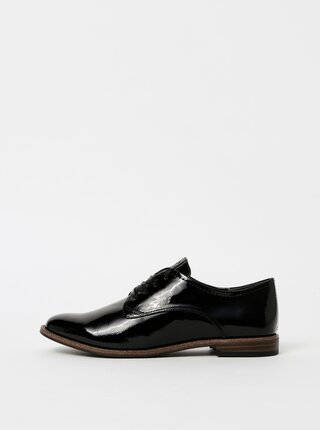 Pantofi cu siret