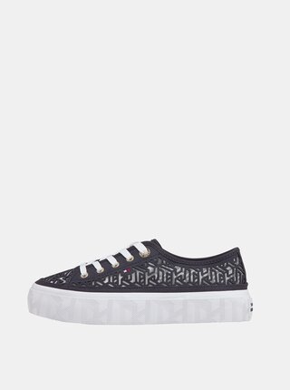 Pantofi sport si tenisi