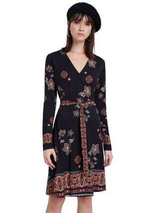 Desigual černé šaty Vest Singapur