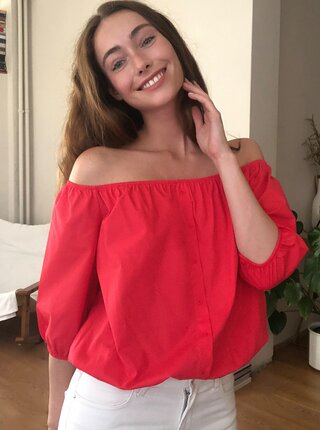 Růžová halenka s odhalenými rameny Trendyol