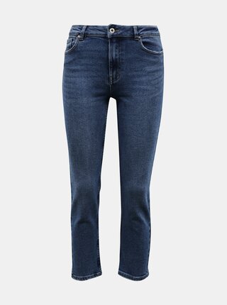 Straight fit
