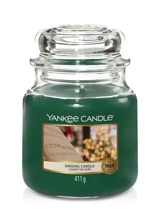 Yankee Candle vonná svíčka Singing Carols Classic střední