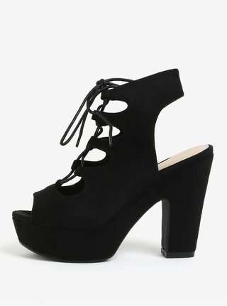 Černé sandálky v semišové úpravě na platformě MISSGUIDED