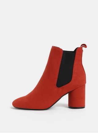 Červené chelsea boty v semišové úpravě Dorothy Perkins