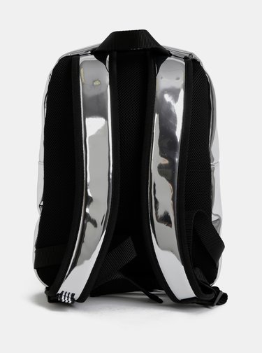 Batoh ve stříbrné barvě adidas Originals