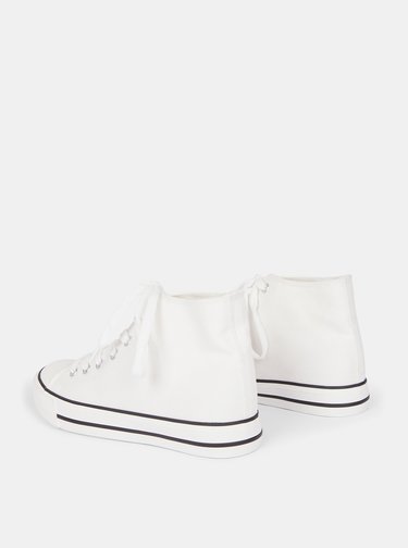 Pantofi sport si tenisi