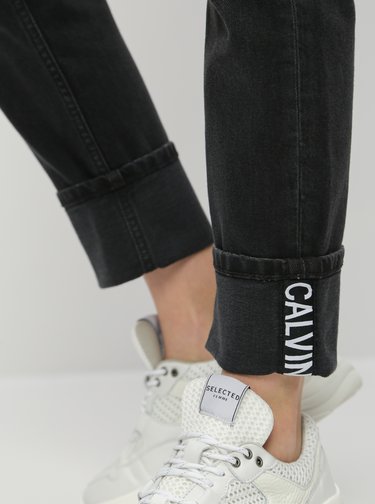 Tmavošedé slim fit rifle Calvin Klein Jeans