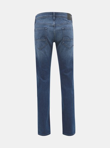 Slim fit