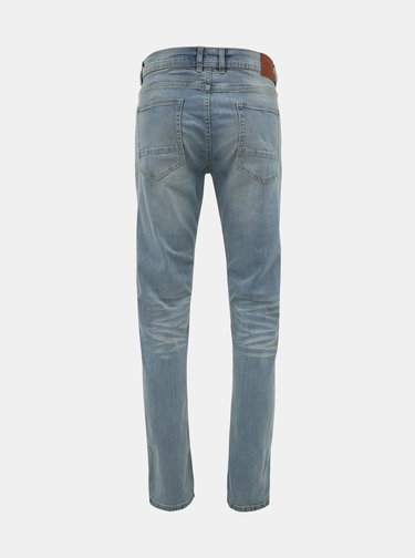 Slim fit