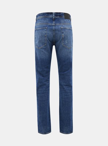 Slim fit