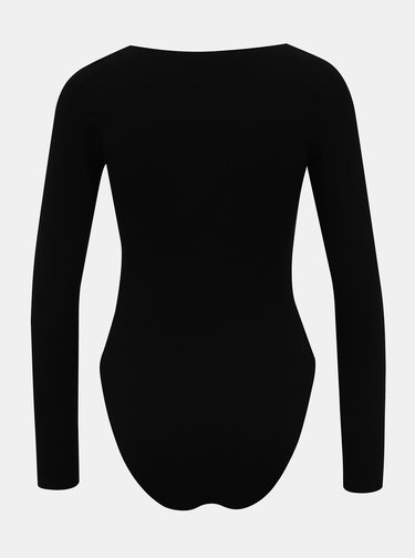Černé body Miss Selfridge