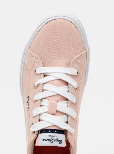 Pantofi sport si tenisi