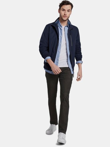 Slim fit