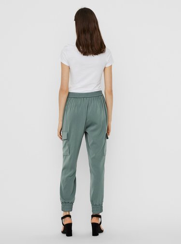 Pantaloni chino