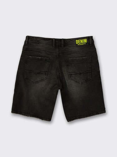 Pantaloni scurti