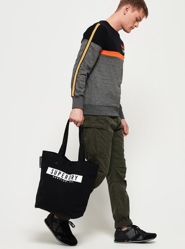 Černá taška s potiskem Superdry