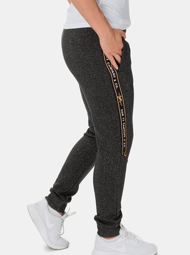 Pantaloni sport