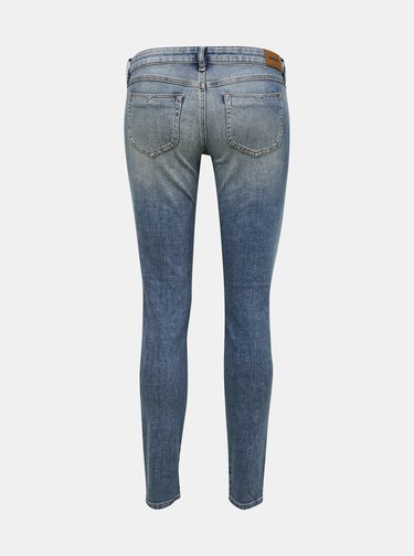 Slim fit