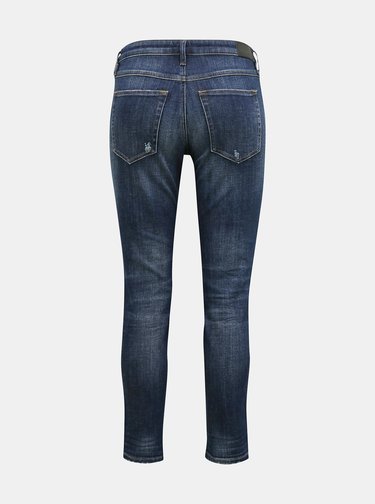 Slim fit