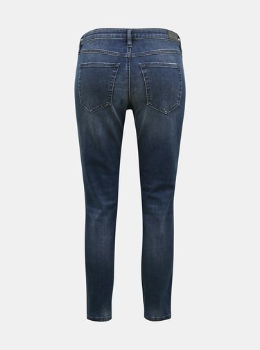 Slim fit