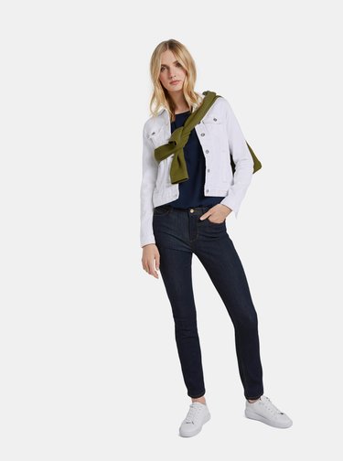 Slim fit