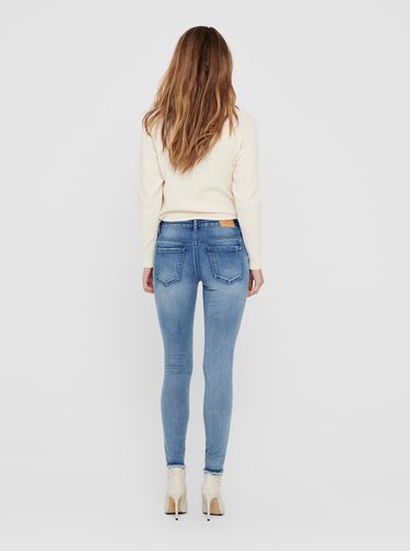 Modré skinny fit rifle Jacqueline de Yong Sonja