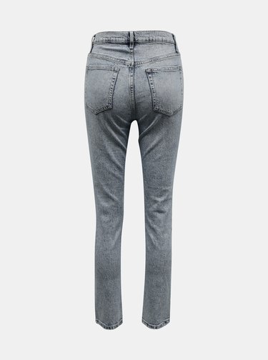Straight fit