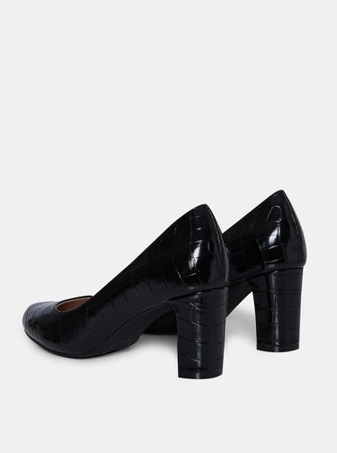 Pantofi cu toc