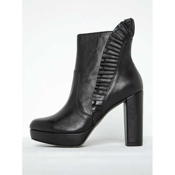 Botine negre din piele naturală cu detalii decorative și toc înalt - Tamaris
