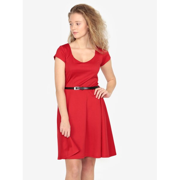 Rochie rosie cu o curea neagra - ZOOT