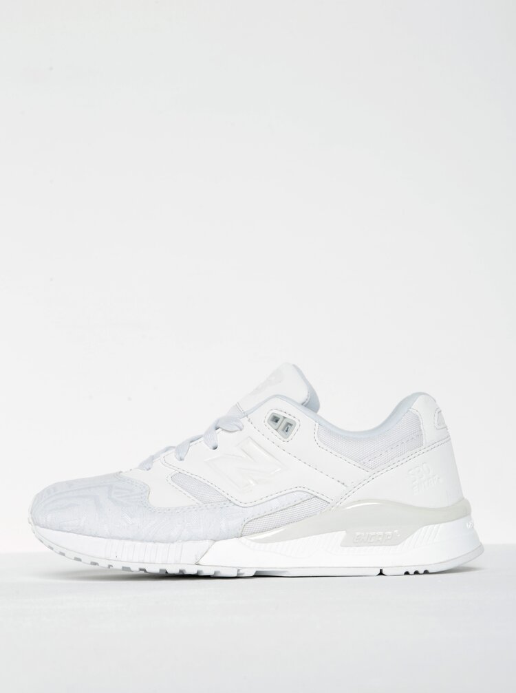 Biele Damske Tenisky So Semisovymi Detailmi New Balance Zoot Sk