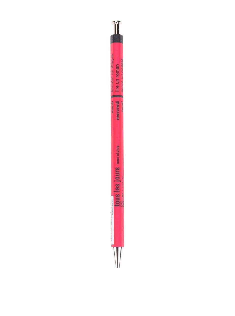 Tmavě růžové kuličkové pero s textem Mark's Days