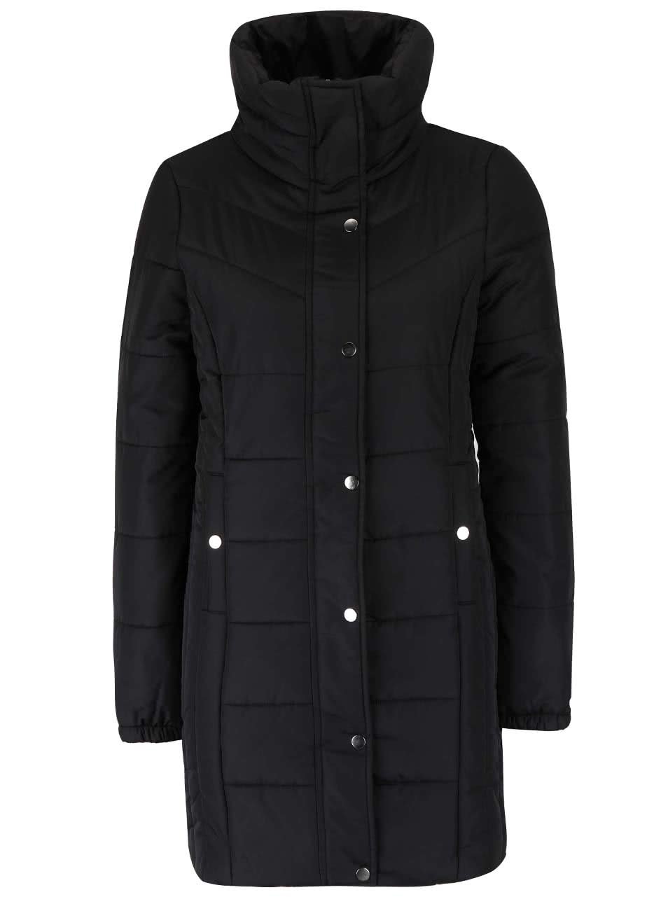 Černý dlouhý prošívaný kabát s vysokým límcem Vero Moda Papette