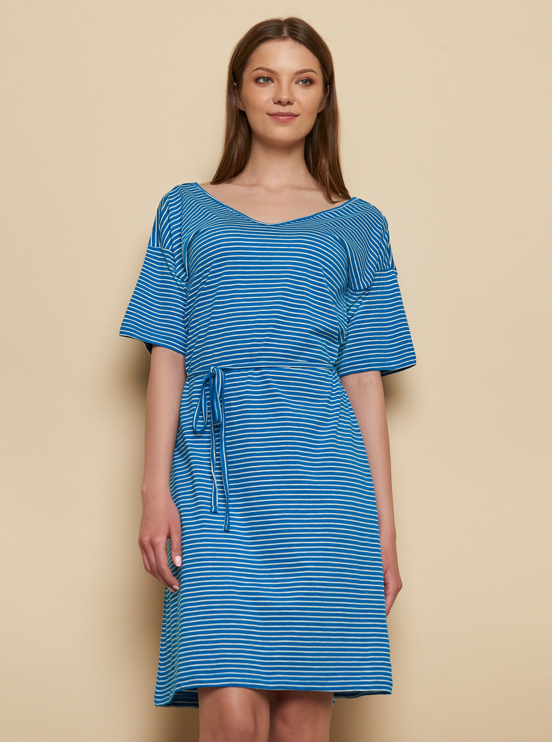 Fotografie Modré pruhované šaty Tranquillo