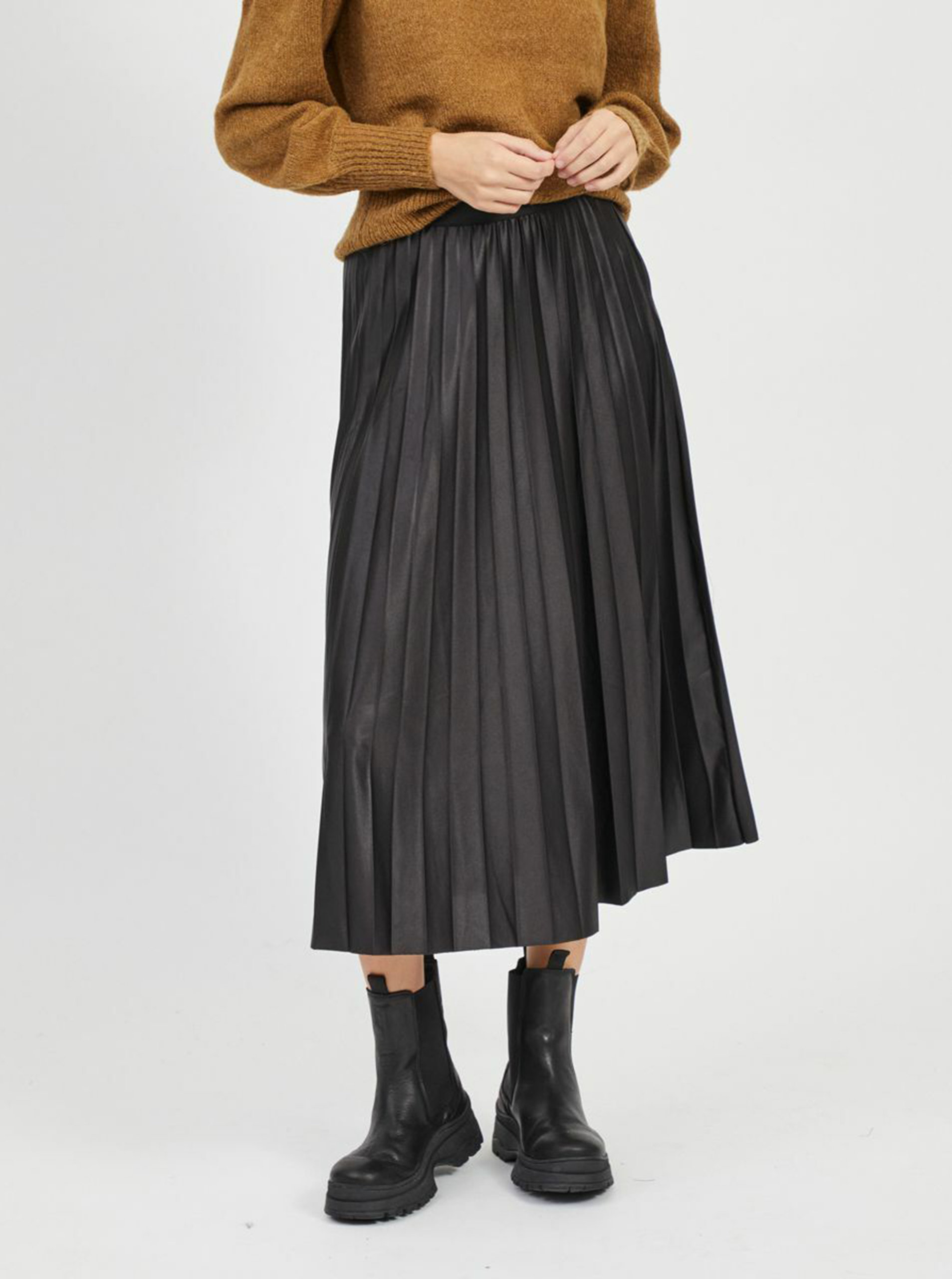 Fotografie Černá plisovaná midi sukně VILA-Nitban