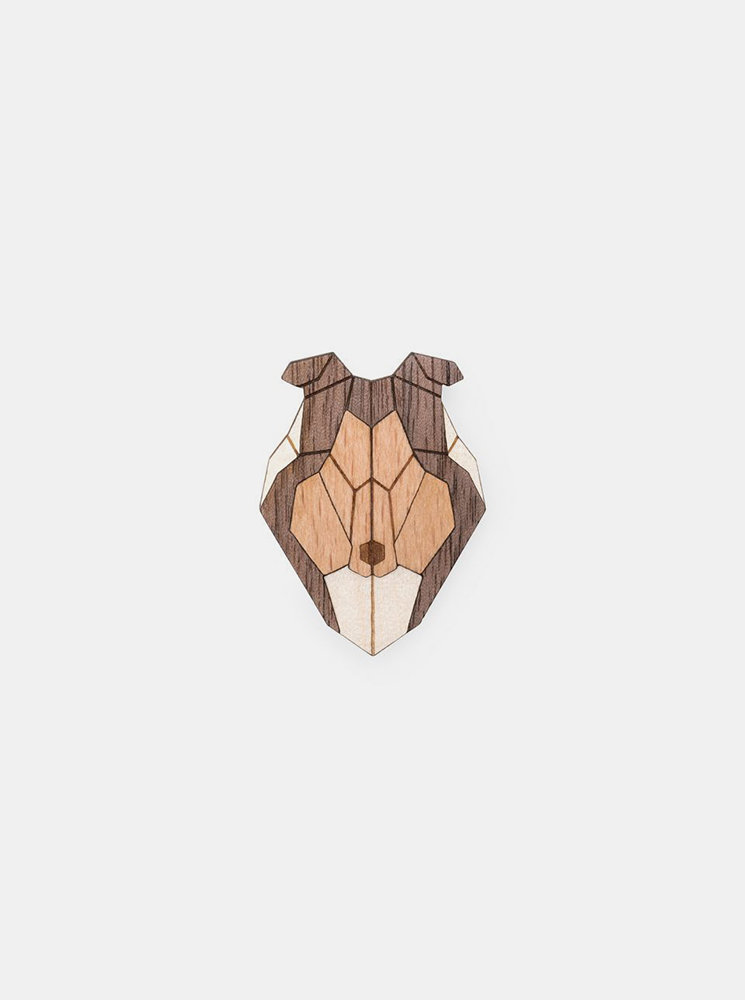 Fotografie Dřevěná brož ve tvaru psa Collie Brooch BeWooden