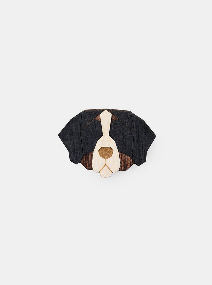 Fotografie Dřevěná brož ve tvaru psa Bernese Mountain Dog Brooch BeWooden