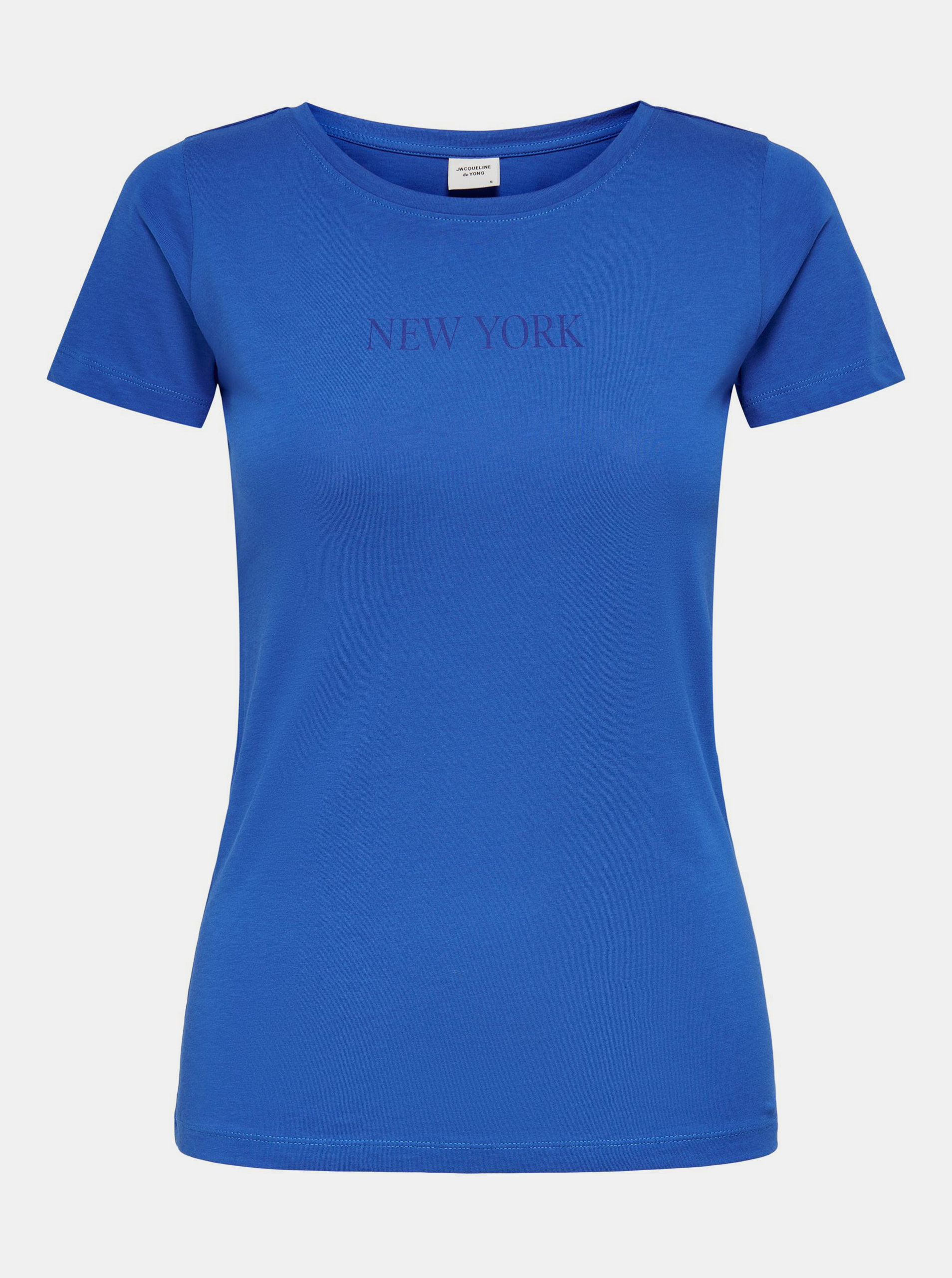 Modré tričko s nápisem Jacqueline de Yong Chicago