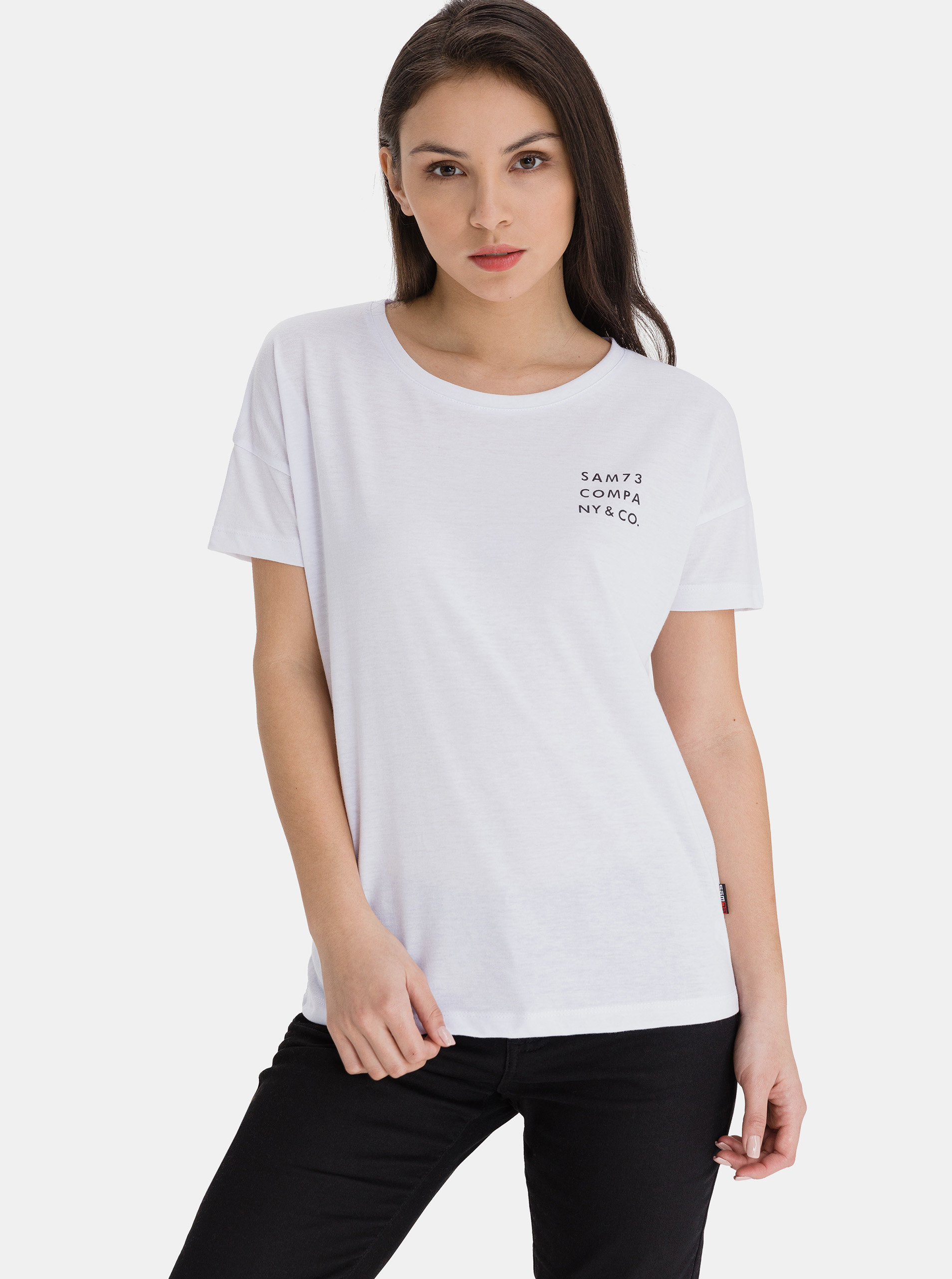 Fotografie Bílé dámské tričko s potiskem SAM 73