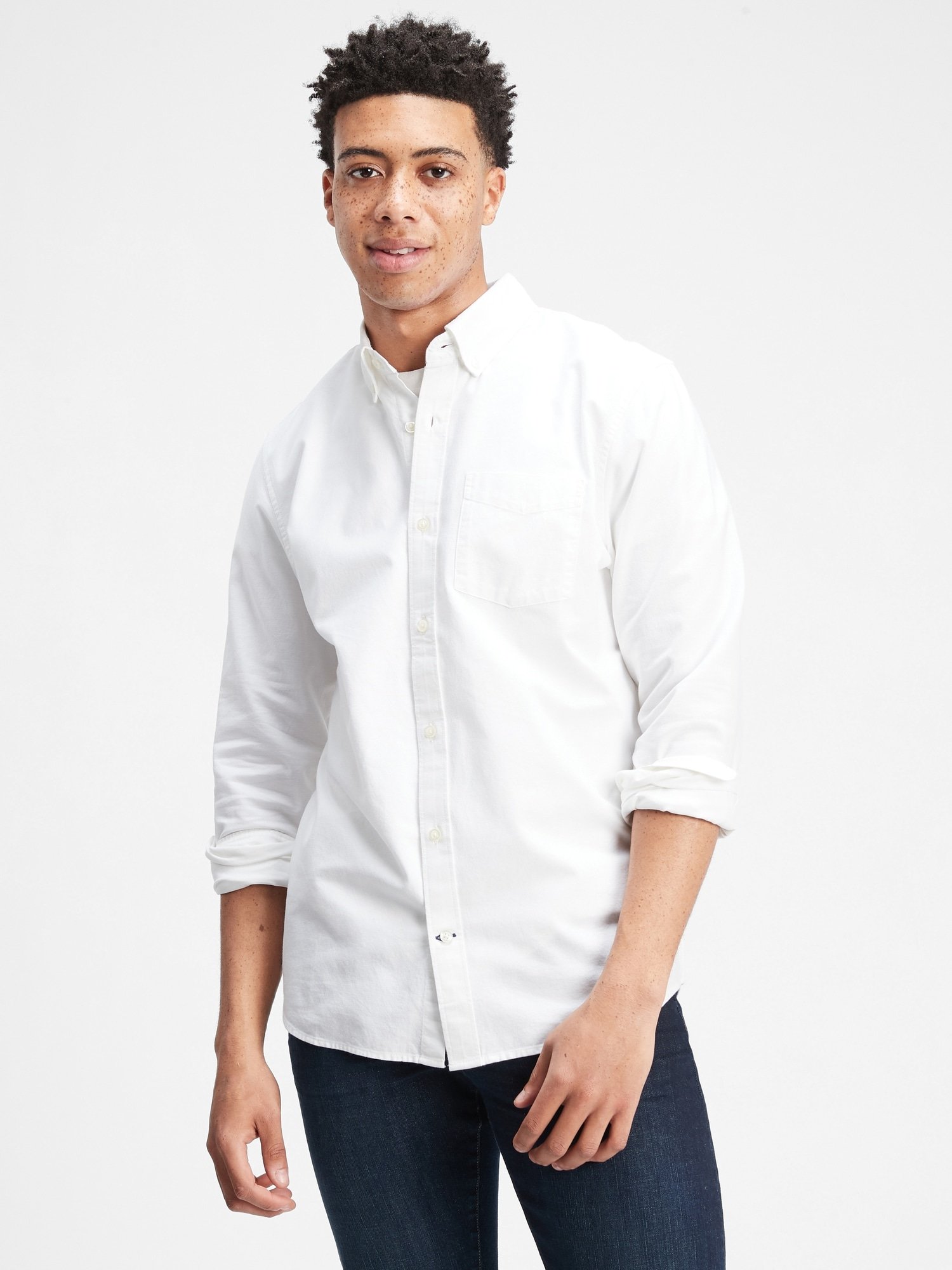 Fotografie Bílá pánská košile oxford shirt in standard fit