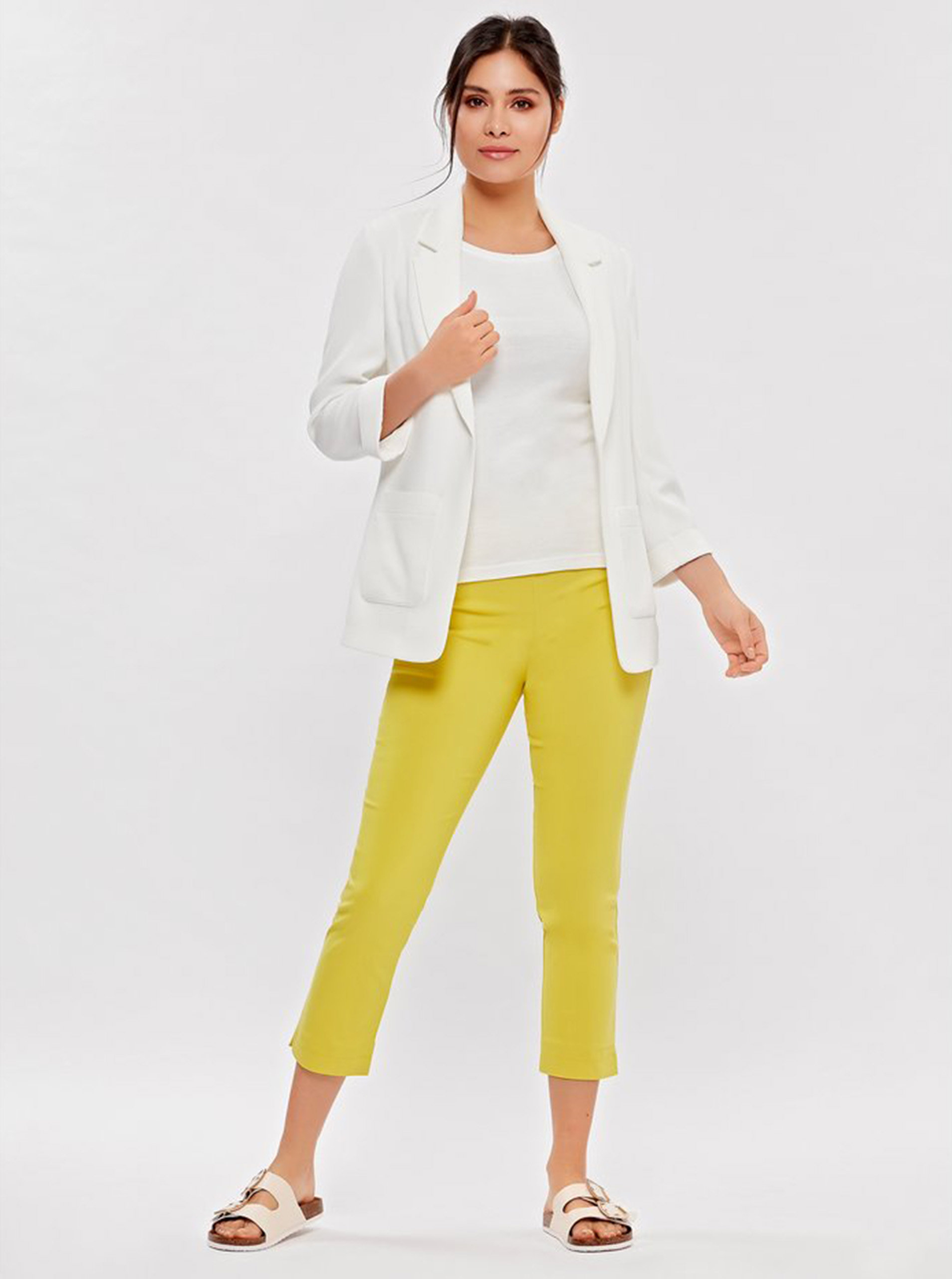 Fotografie Žluté 3/4 skinny fit kalhoty M&Co