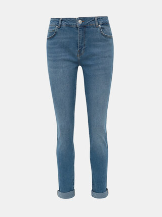 Straight fit