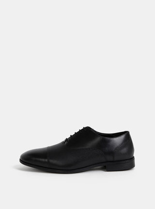 Pantofi si mocasini