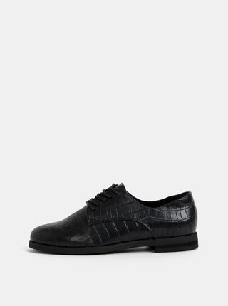 Pantofi cu siret