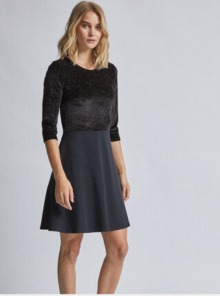 Čierne sametové šaty Dorothy Perkins